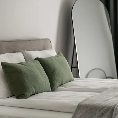 Bright Close To The Old Market Square In By Renters * Poznań